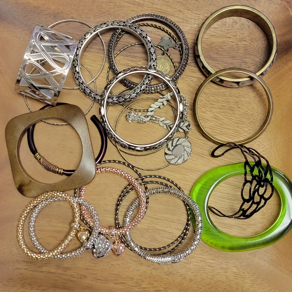 Random Bracelet Bundle - image 1